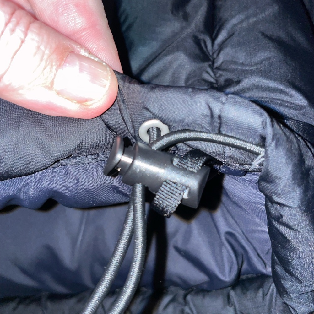 The North Face 1996 Nuptse Women’s 700 Fill Down Jacket - Picture 6 of 9